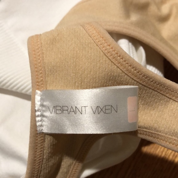 Two Sports Bras, NWOT, only tried on! - Picture 4 of 4